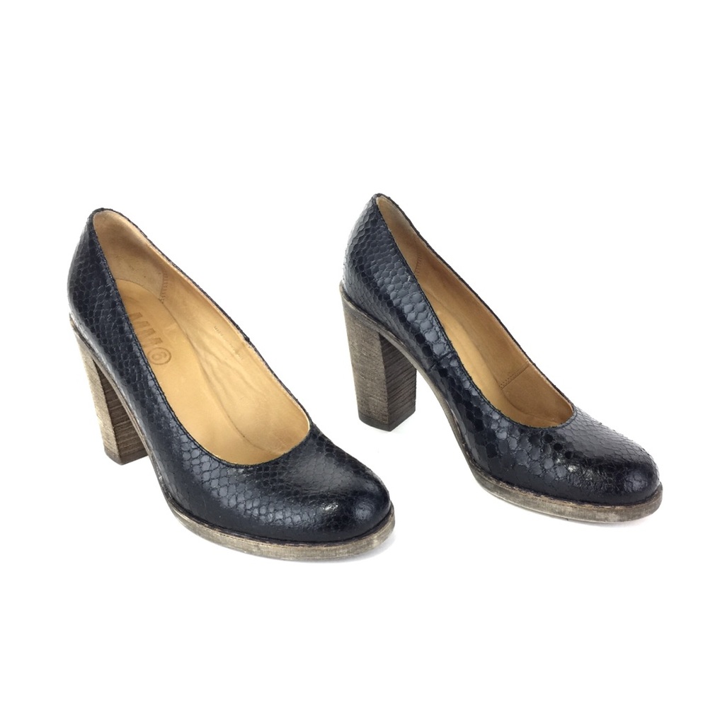 MM6 Maison Margiela Black Snakeskin Pumps - Picture 6 of 12